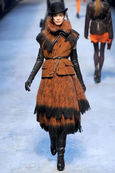 Look 39